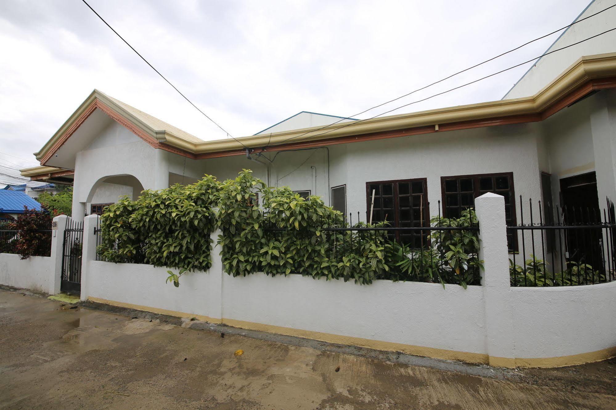 Dee Guest House Lapu-Lapu City Exterior foto